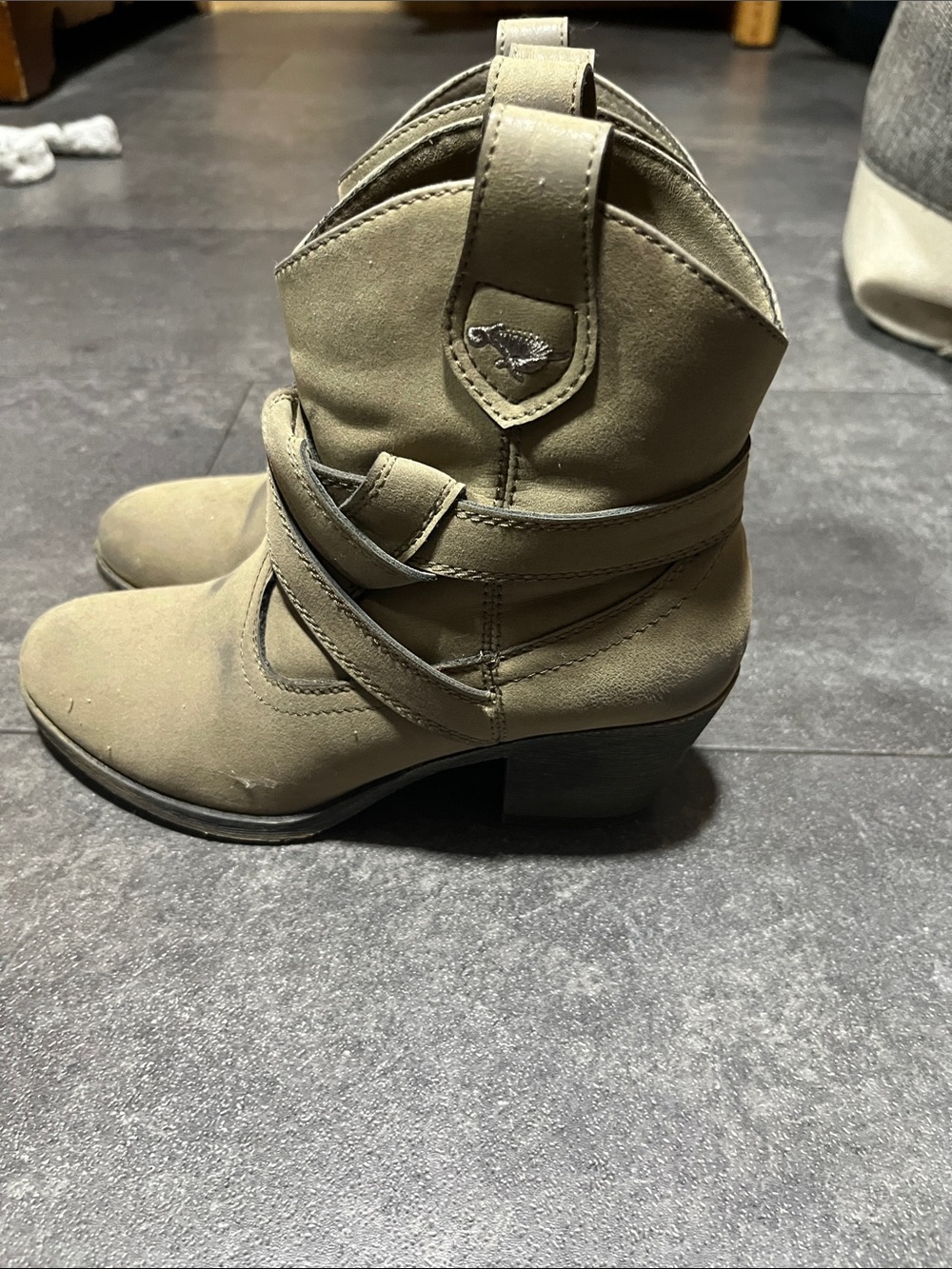 Rocket Dog Olive Taupe Suede Ankle Heeled Boots